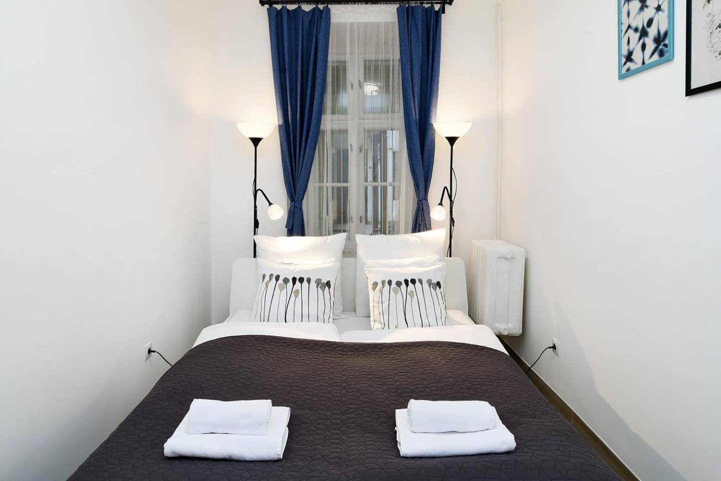 Very Central Apartment Close To Basilica Будапеща Екстериор снимка