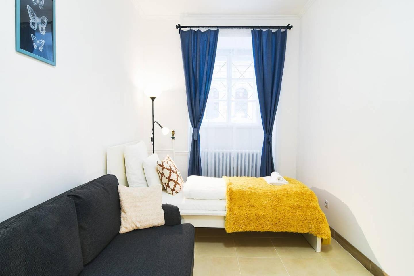 Very Central Apartment Close To Basilica Будапеща Екстериор снимка