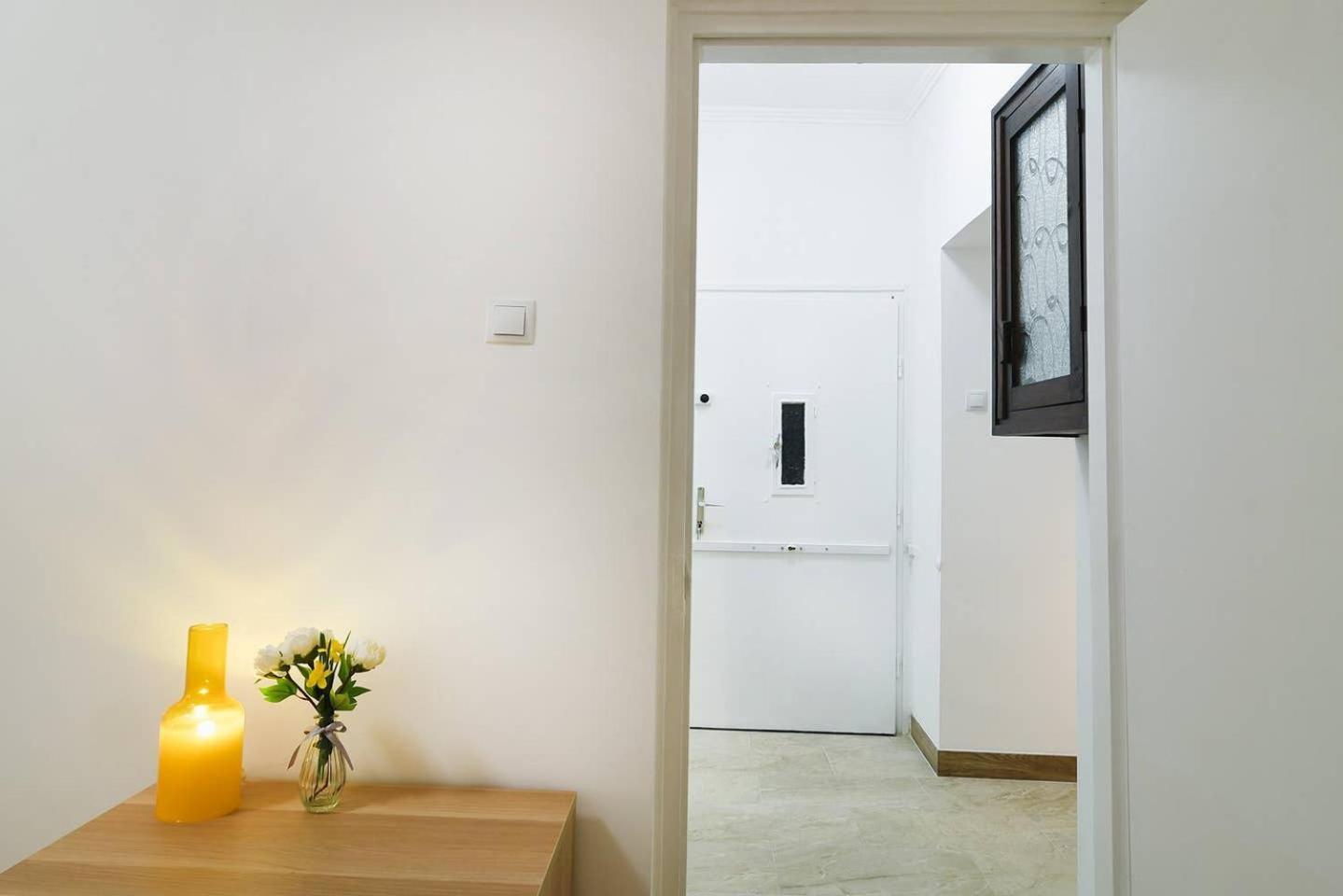 Very Central Apartment Close To Basilica Будапеща Екстериор снимка